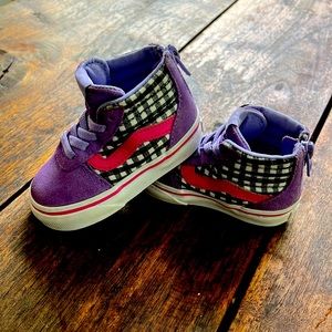 Baby girl vans size 4